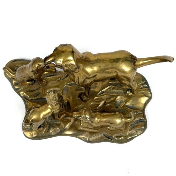 Vintage Brass Dog Figurine Pack Scene Rustic Hunting Decor Ornate Canine Decor - Picture 3 of 9